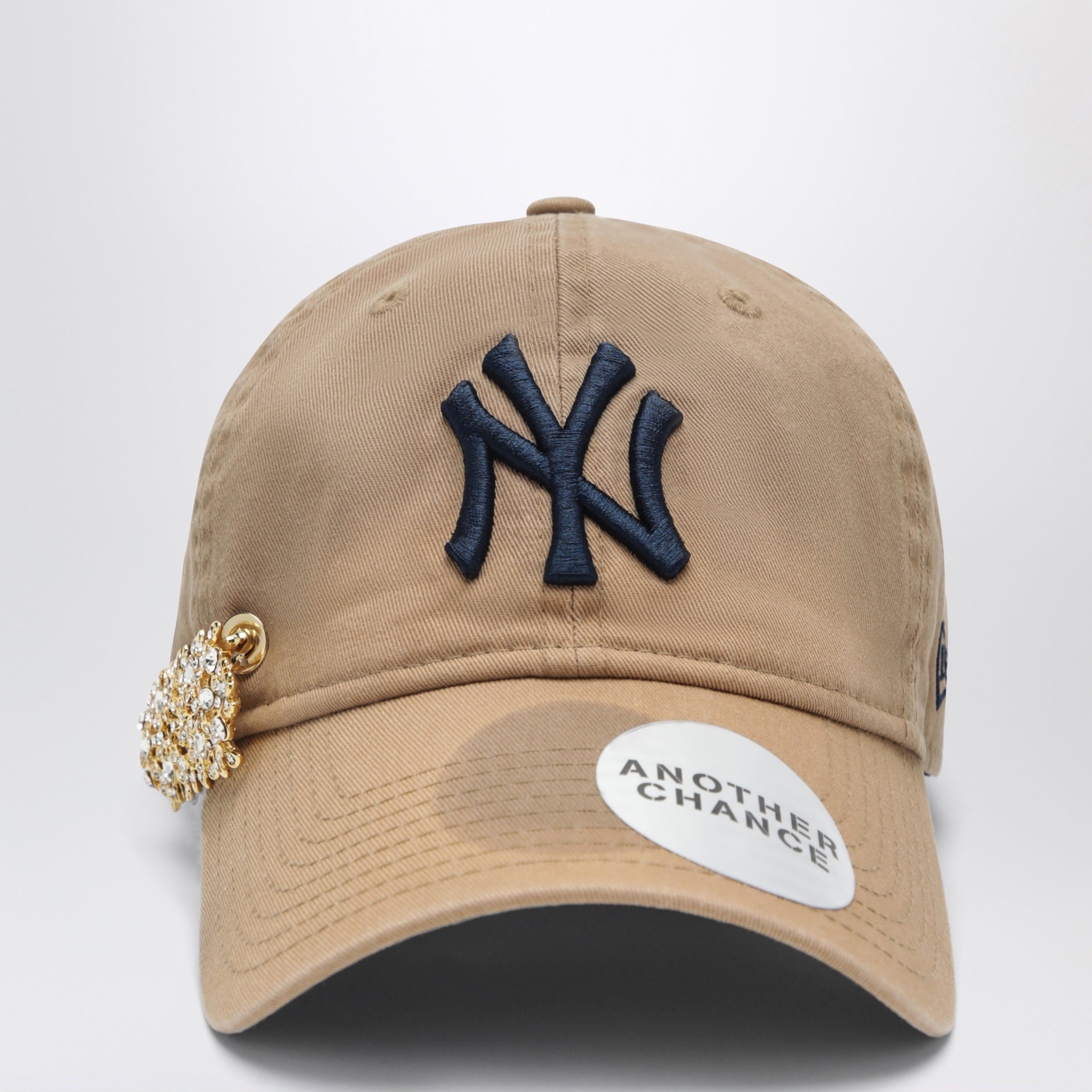 New Era 9Twenty Beige 02 Cap With Pin