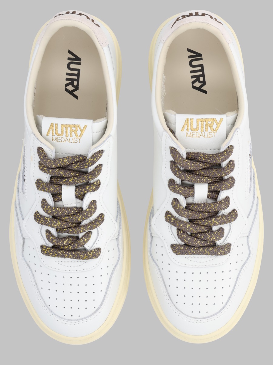 Sneaker "Medalist Low"