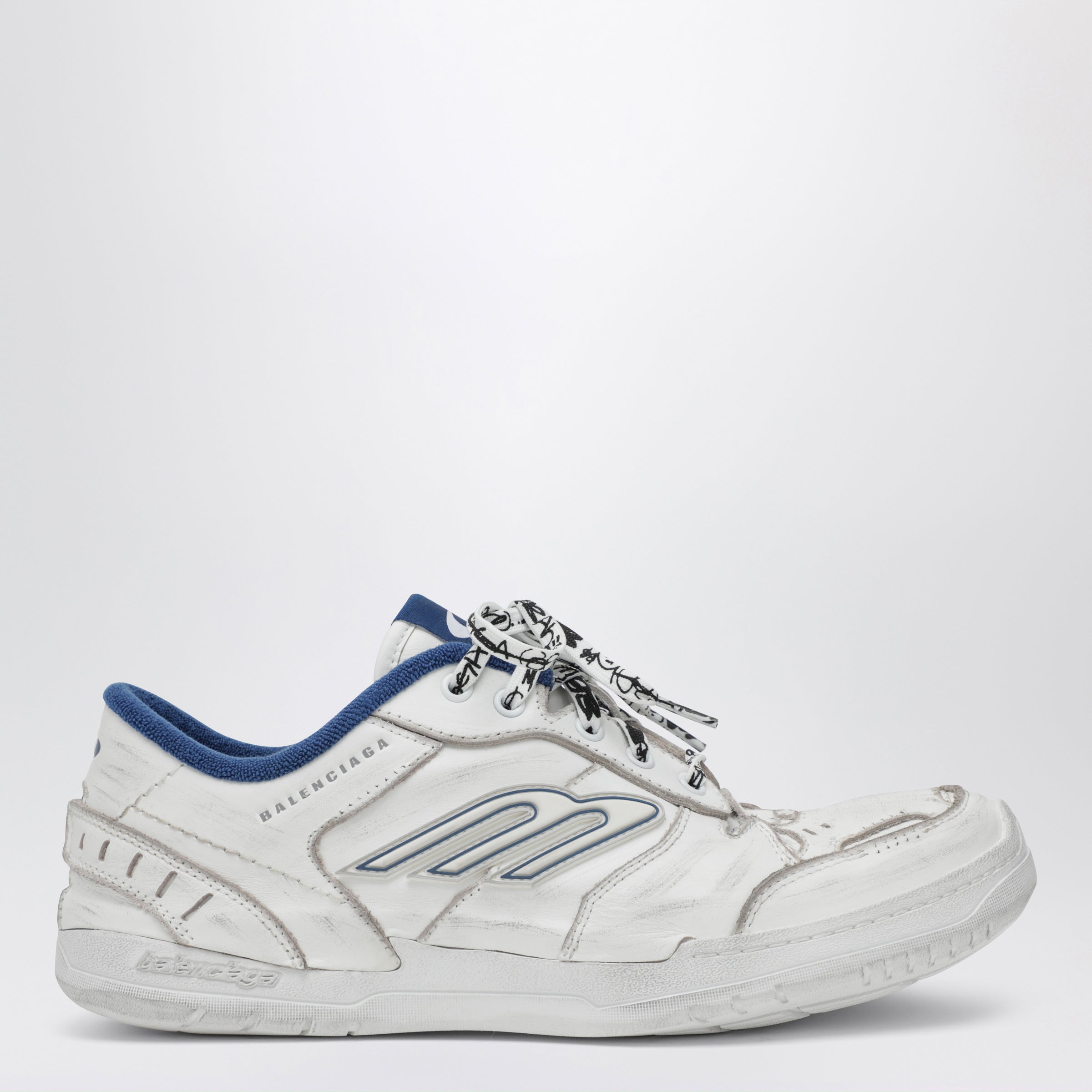 White/Blue Hamptons Worn-Out Sneakers