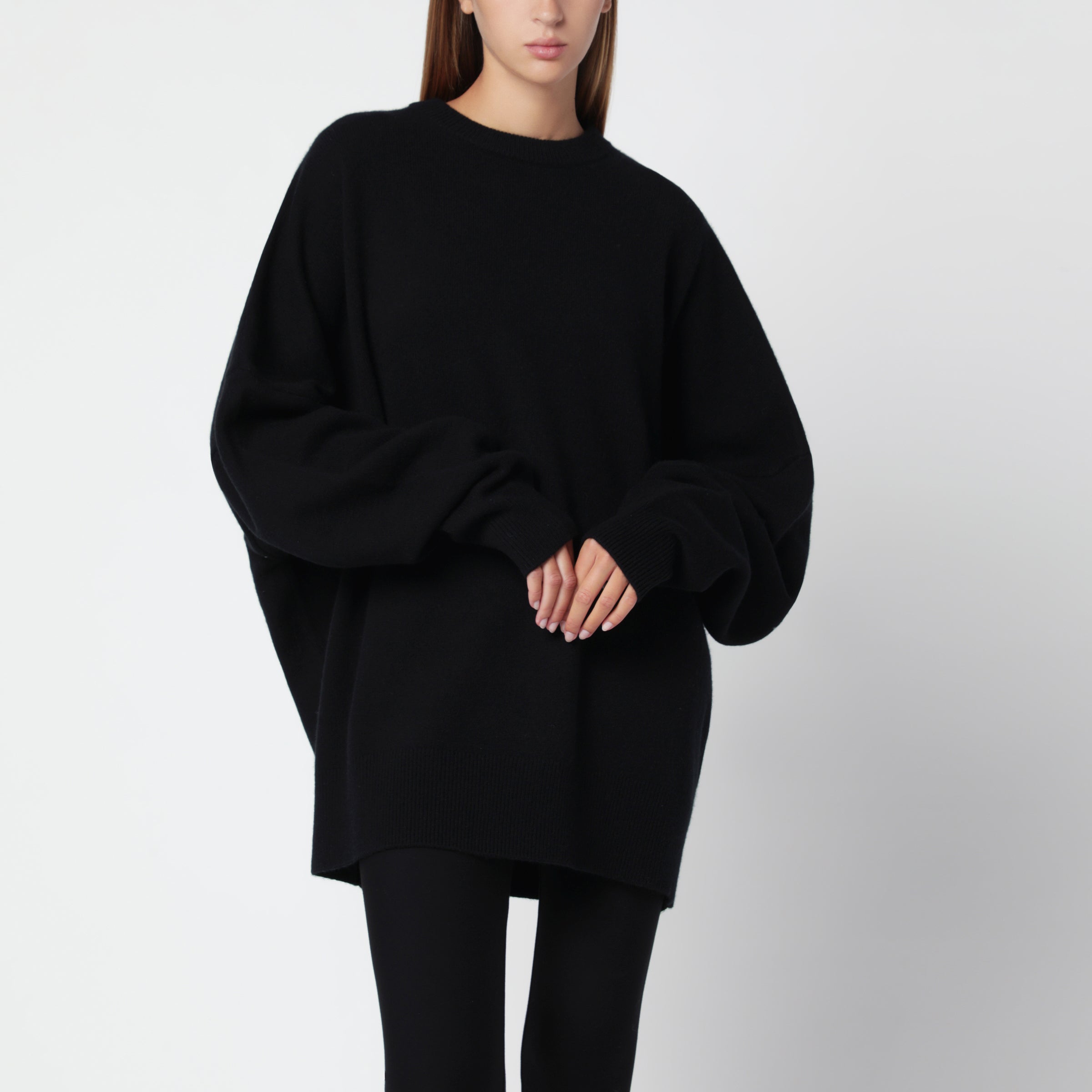Black Cashmere Crew-Neck Sweater