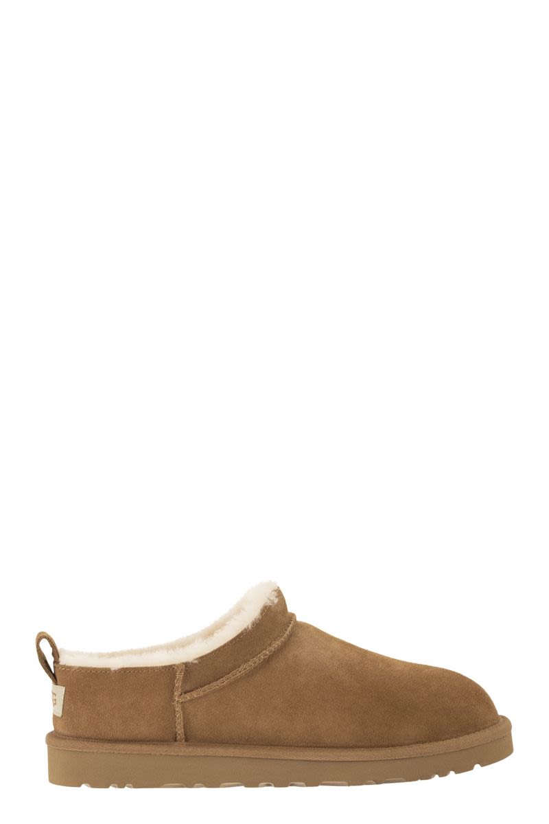 Man's Ugg Classic Micro Suede Sheepskin Boots