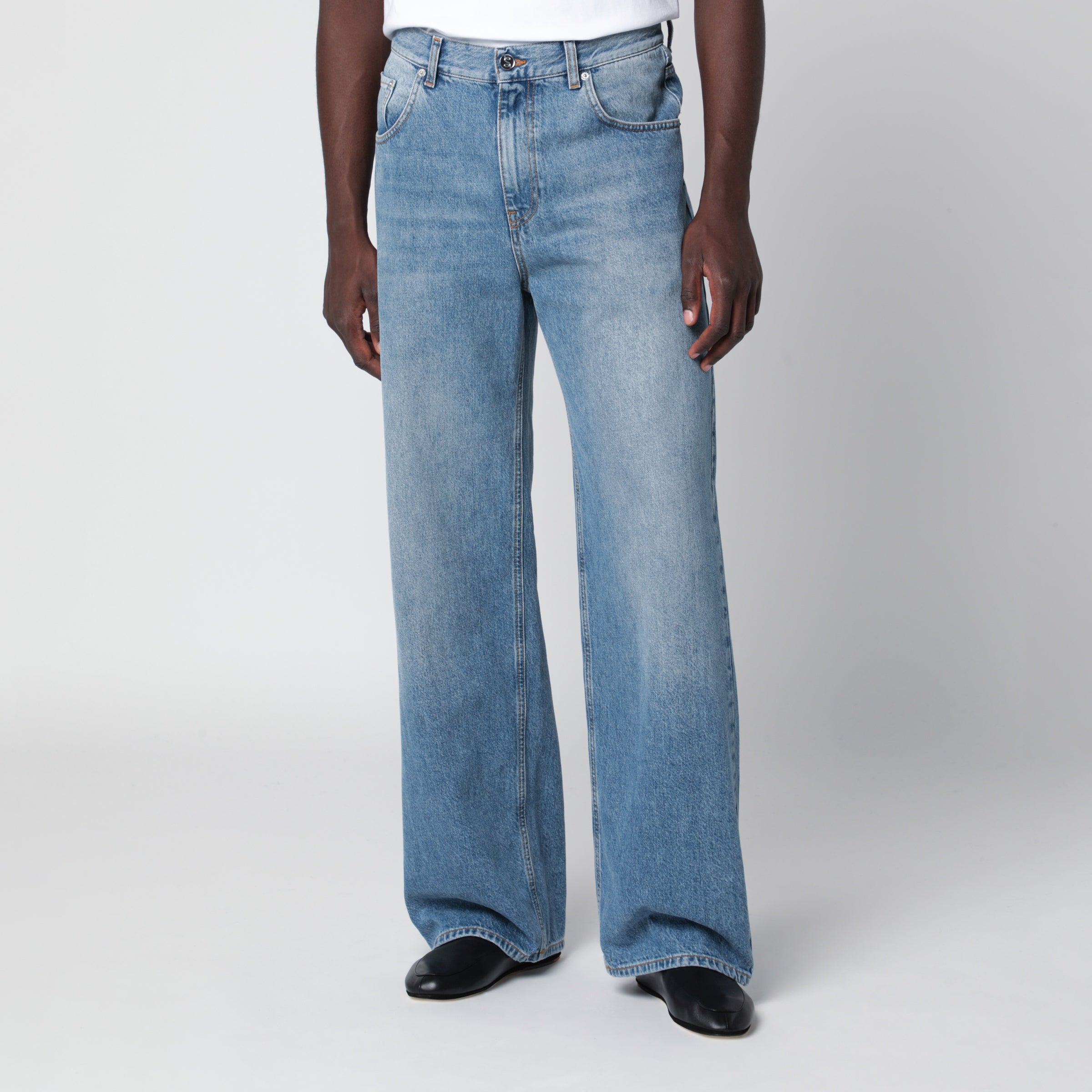 Séfr Light Blue Faded Jeans