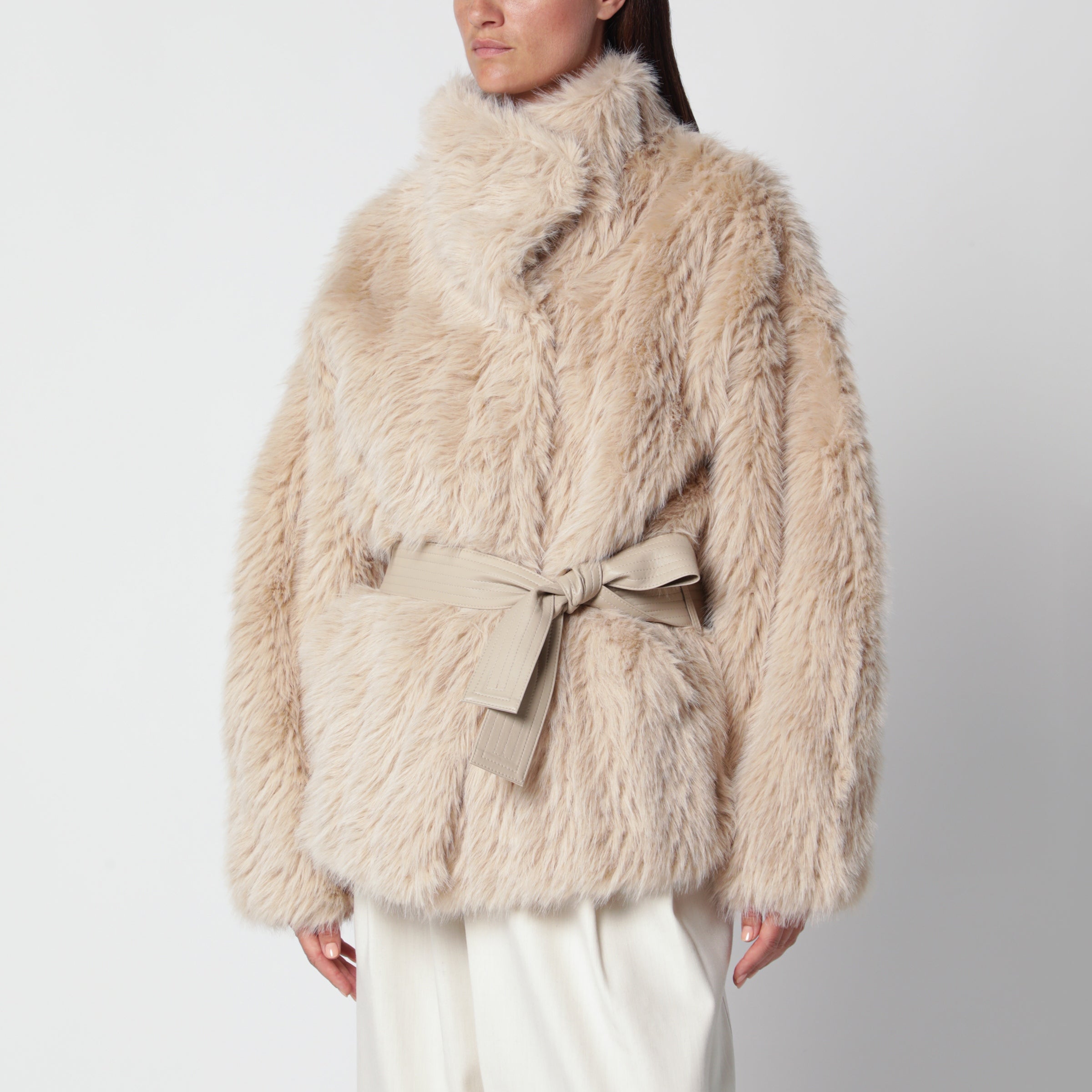 Source Unknown Ilaria Beige Faux Fur Jacket